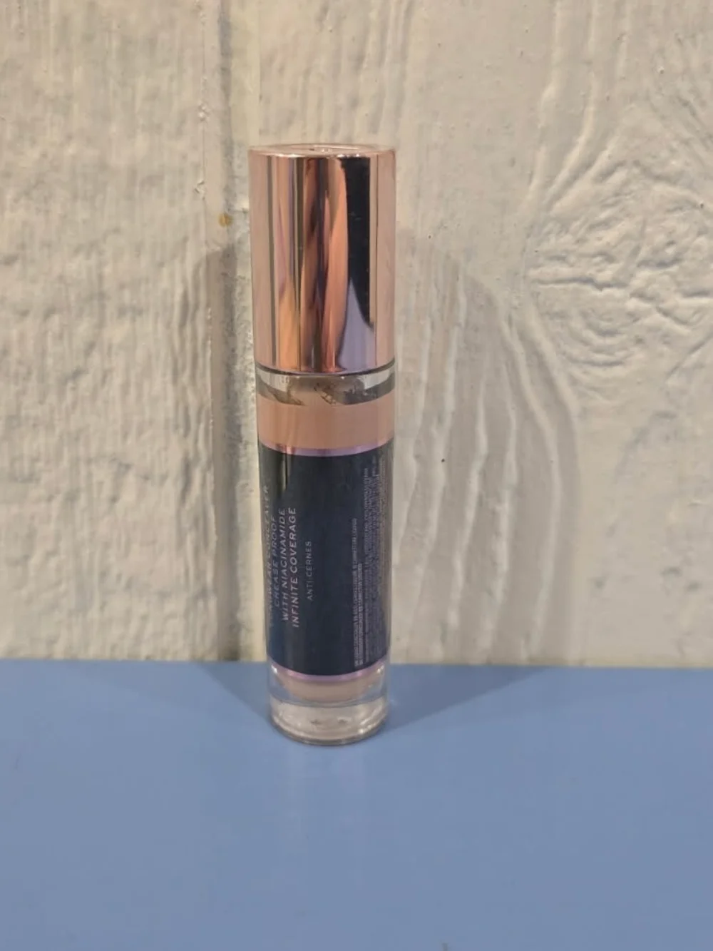 Revolution Conceal & Define Infinite Concealer - C7 Peach Beige